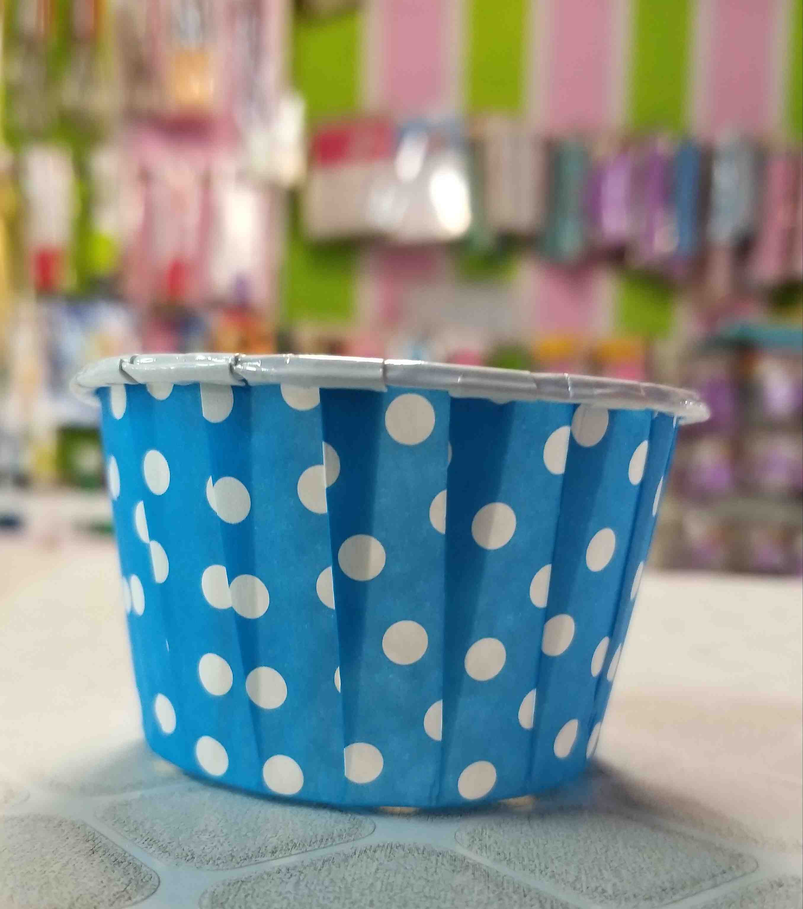 Blue Polka Cupcake Medium 100pc