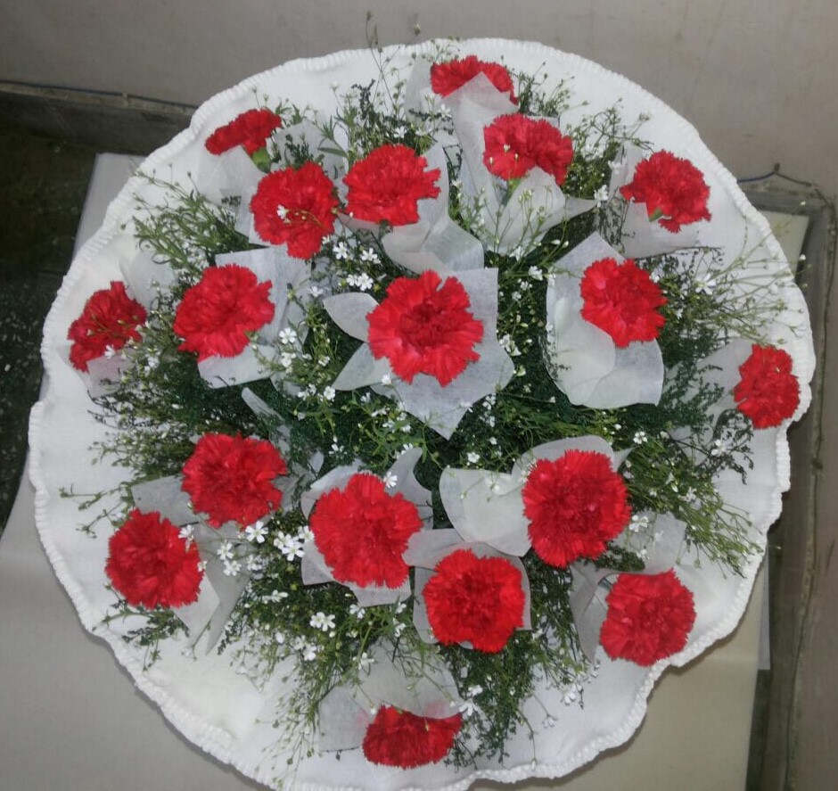Red Caranation Bouquet